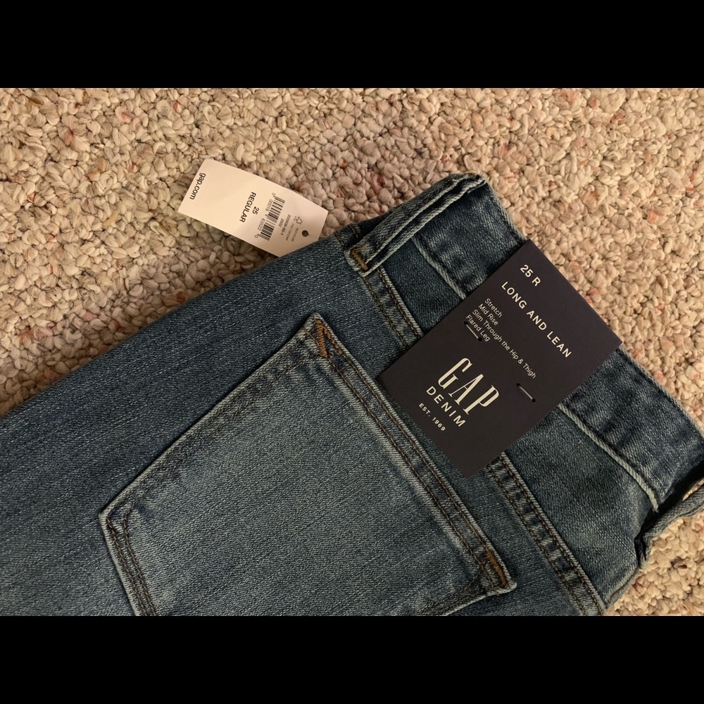 Gap denim / stretch/ define your shape
